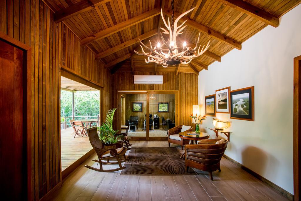 Las Lagunas Boutique Hotel Флорес Экстерьер фото